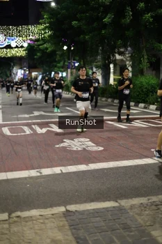 Runner Photo 4277978
