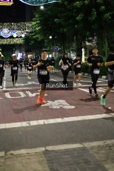 Runner Photo 4277991