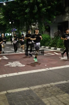 Runner Photo 4277997