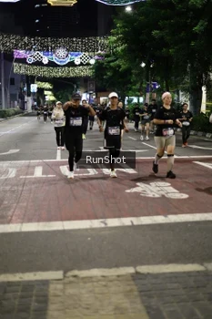 Runner Photo 4278014