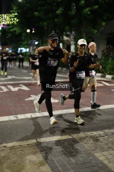 Runner Photo 4278024