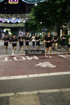 Runner Photo 4278103
