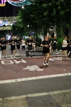 Runner Photo 4278106