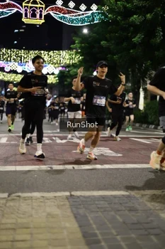 Runner Photo 4278132