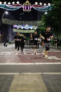 Runner Photo 4278135