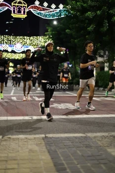 Runner Photo 4278145