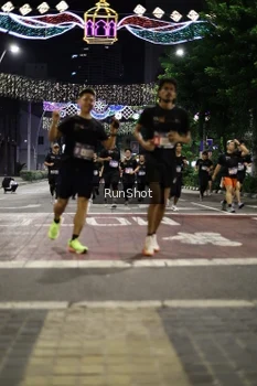 Runner Photo 4278153