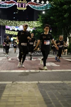 Runner Photo 4278182