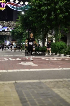 Runner Photo 4278280