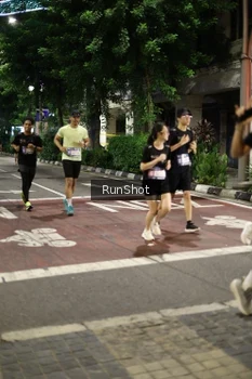 Runner Photo 4278385