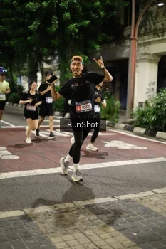 Runner Photo 4278386