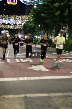 Runner Photo 4278393