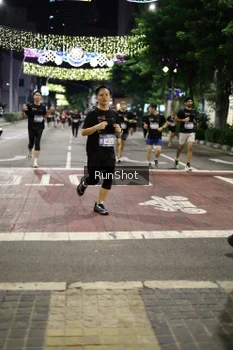 Runner Photo 4278421