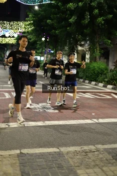Runner Photo 4278429