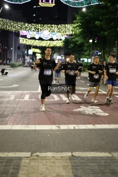 Runner Photo 4278433