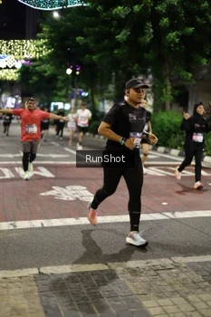 Runner Photo 4278437