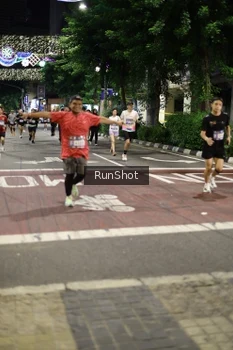 Runner Photo 4278441