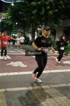 Runner Photo 4278443