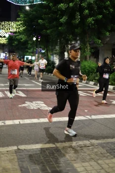 Runner Photo 4278446