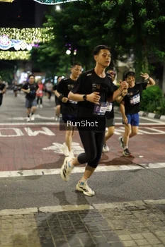 Runner Photo 4278447