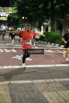 Runner Photo 4278453