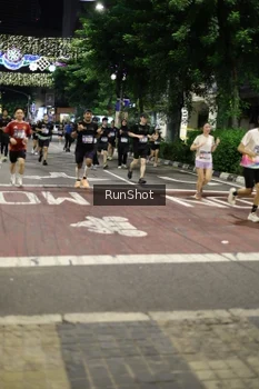 Runner Photo 4278468