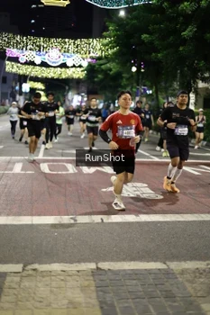 Runner Photo 4278471