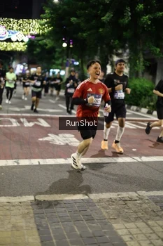 Runner Photo 4278477