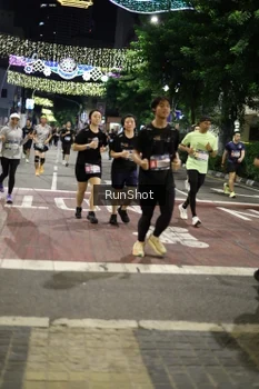 Runner Photo 4278494