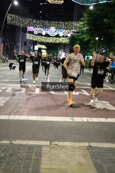Runner Photo 4278519