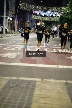 Runner Photo 4278530