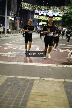 Runner Photo 4278540