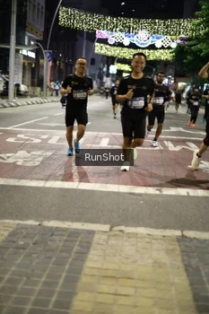 Runner Photo 4278546