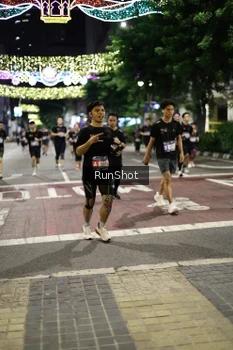 Runner Photo 4278596