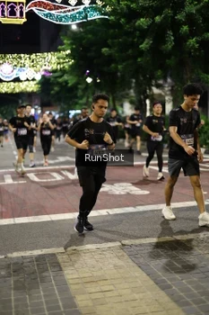 Runner Photo 4278613