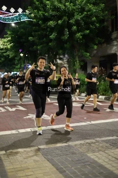 Runner Photo 4278624