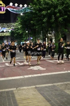Runner Photo 4278643