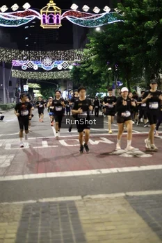 Runner Photo 4278649
