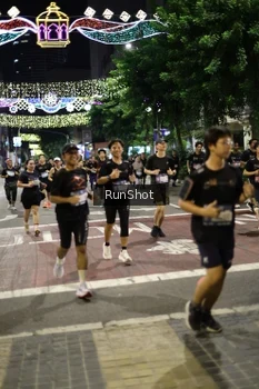 Runner Photo 4278652