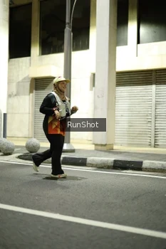 Runner Photo 4281164
