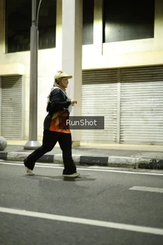 Runner Photo 4281165