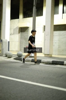 Runner Photo 4281293