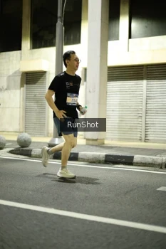 Runner Photo 4281304