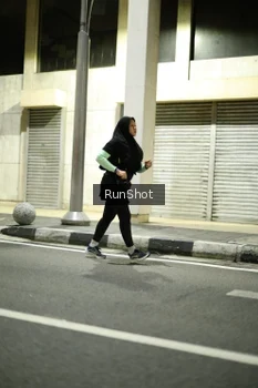 Runner Photo 4281309
