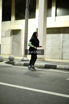 Runner Photo 4281325