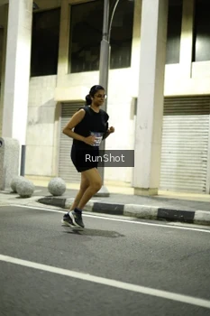 Runner Photo 4281326