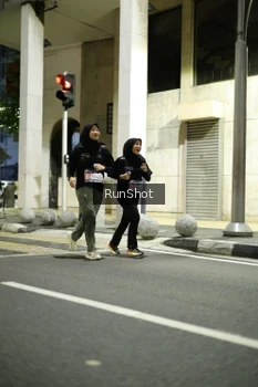 Runner Photo 4281338