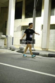 Runner Photo 4281473