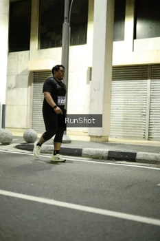 Runner Photo 4281475