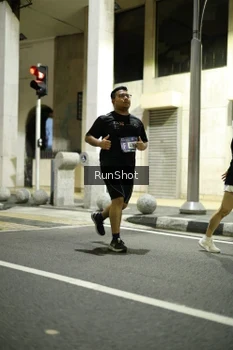 Runner Photo 4281484